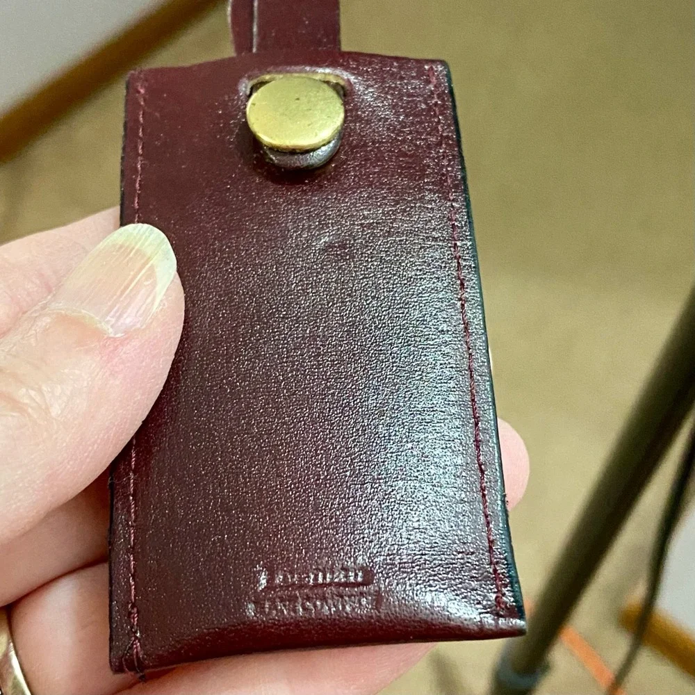 Vintage Marriott's Club Marquis Leather Luggage Tag Brass Lion Logo Travel Bag